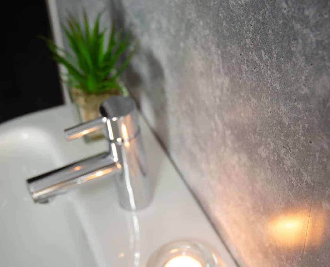 Panel de ducha Light Concrete Mate de 10 mm (1 m x 2,4 m)