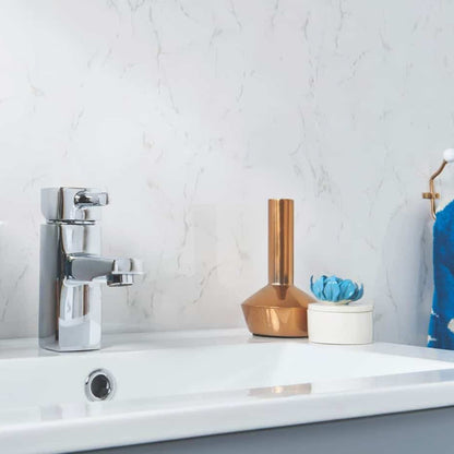 Panel de ducha Lightning Marble Brillante de 10 mm (1 m x 2,4 m)