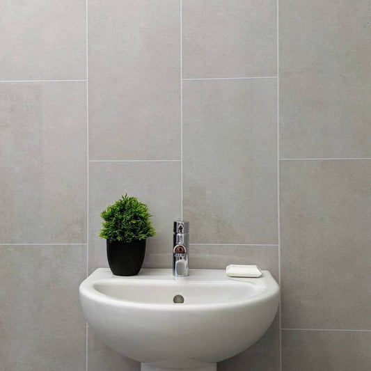 Panel de pared para baño Classic Grey con efecto de azulejo, de 8 mm (2,6 m)
