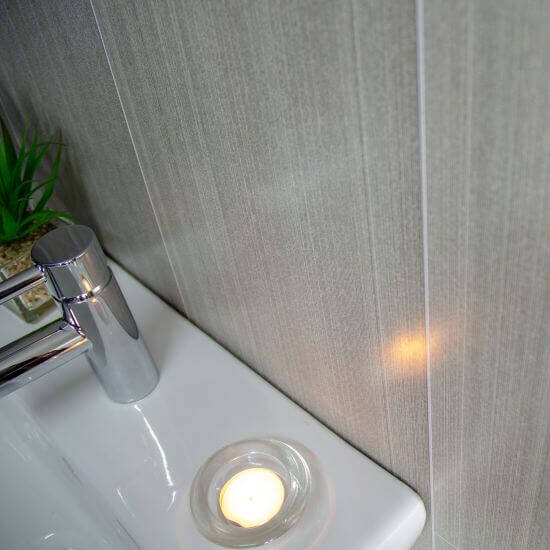 Panel de pared para baño **Seagrass con efecto de azulejo grande, de 8 mm (2,6 m)