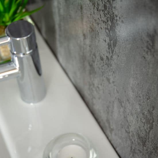 Panel de pared para baño de hormigón pulido de 8 mm (2,6 m)